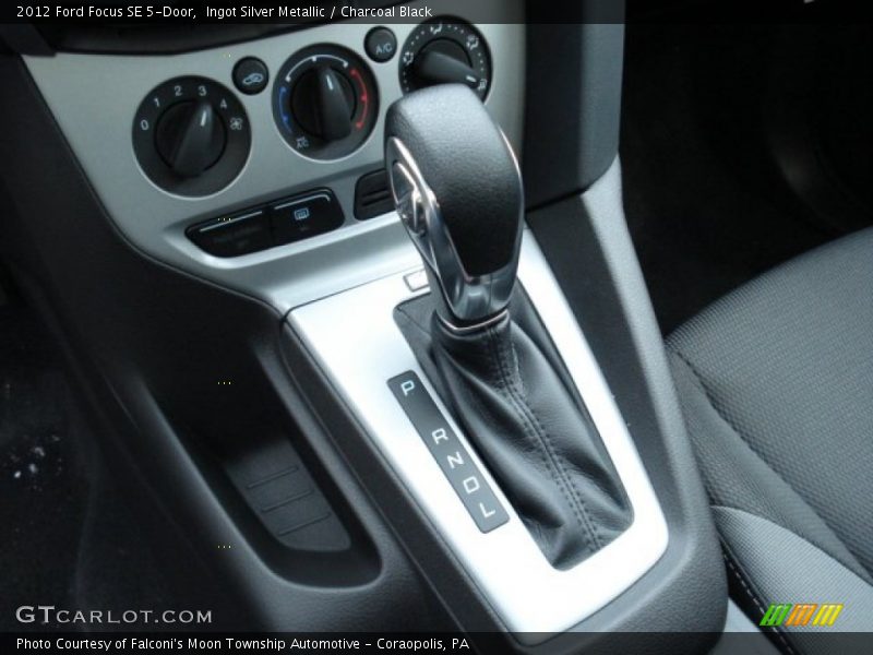 Ingot Silver Metallic / Charcoal Black 2012 Ford Focus SE 5-Door