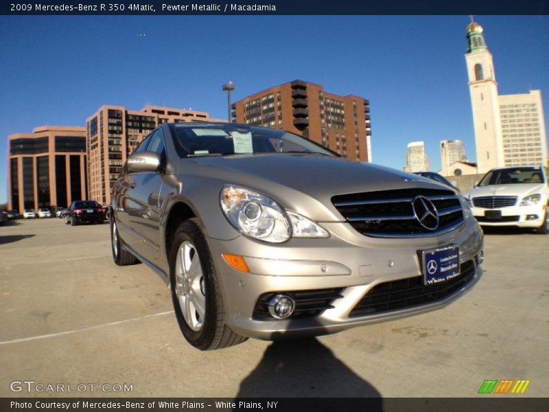 Pewter Metallic / Macadamia 2009 Mercedes-Benz R 350 4Matic