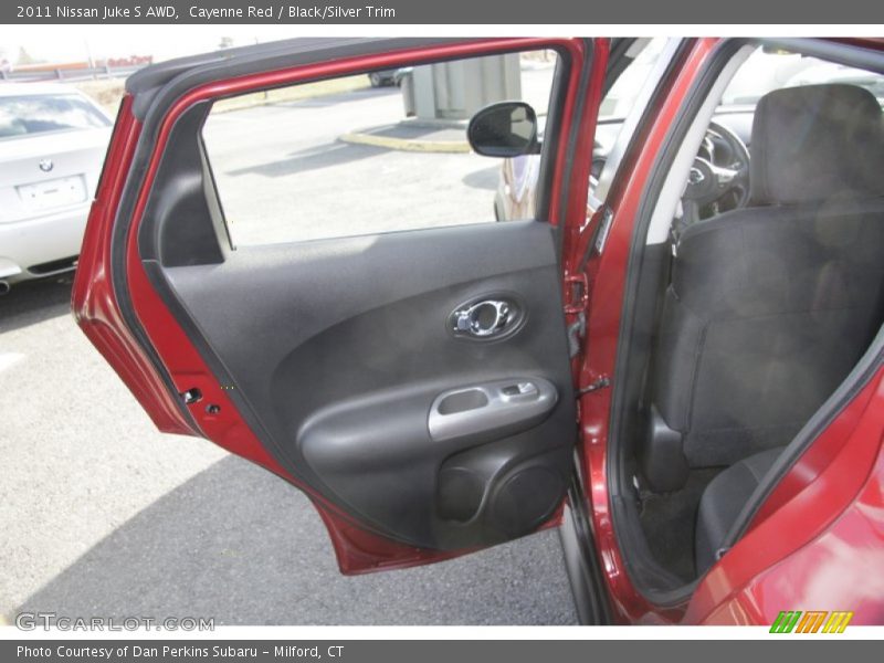 Cayenne Red / Black/Silver Trim 2011 Nissan Juke S AWD