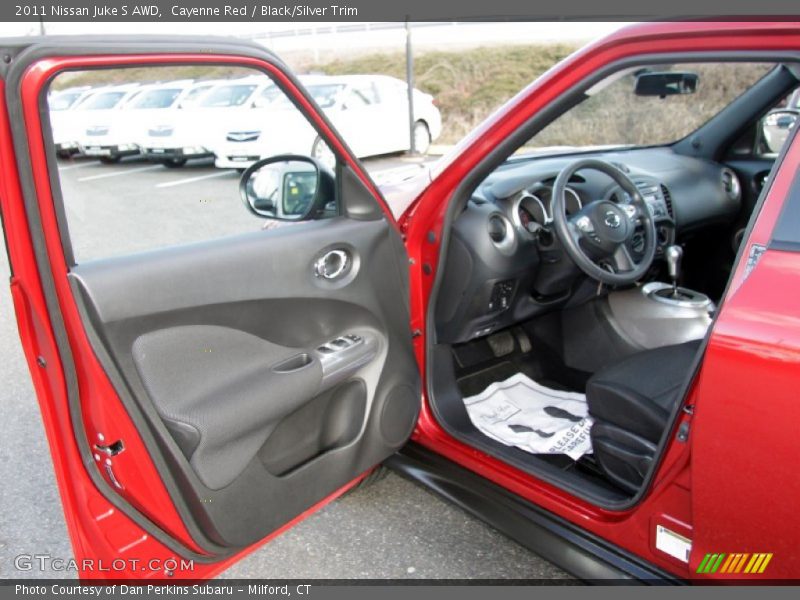 Cayenne Red / Black/Silver Trim 2011 Nissan Juke S AWD