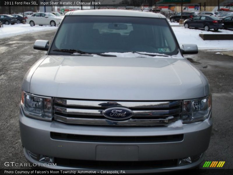 Ingot Silver Metallic / Charcoal Black 2011 Ford Flex SEL