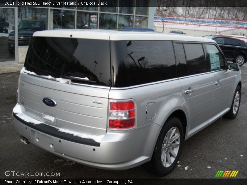 Ingot Silver Metallic / Charcoal Black 2011 Ford Flex SEL