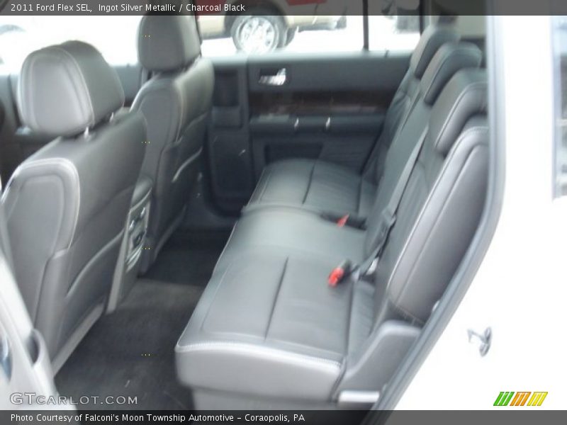 Ingot Silver Metallic / Charcoal Black 2011 Ford Flex SEL