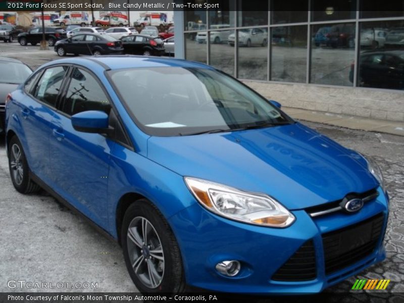 Blue Candy Metallic / Two-Tone Sport 2012 Ford Focus SE Sport Sedan