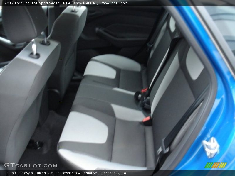  2012 Focus SE Sport Sedan Two-Tone Sport Interior