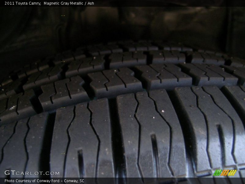 Magnetic Gray Metallic / Ash 2011 Toyota Camry