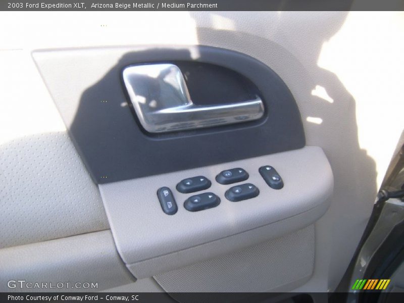 Arizona Beige Metallic / Medium Parchment 2003 Ford Expedition XLT