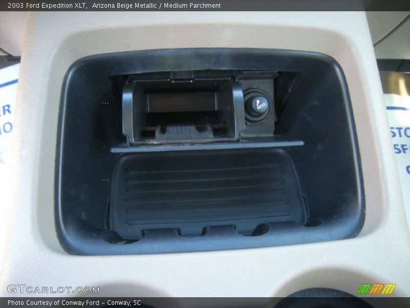 Arizona Beige Metallic / Medium Parchment 2003 Ford Expedition XLT