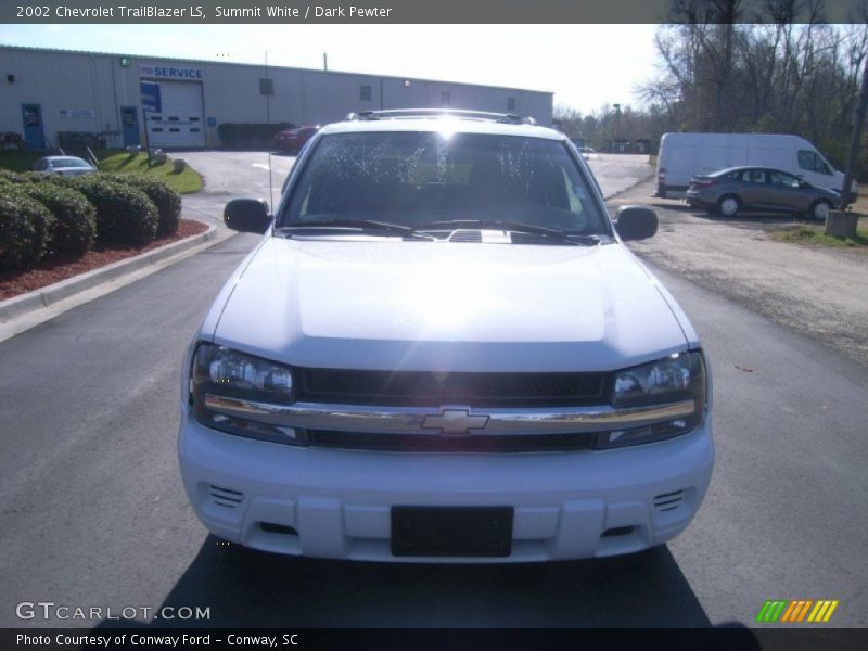 Summit White / Dark Pewter 2002 Chevrolet TrailBlazer LS