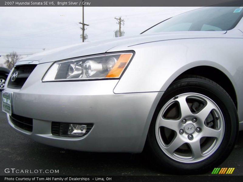 Bright Silver / Gray 2007 Hyundai Sonata SE V6