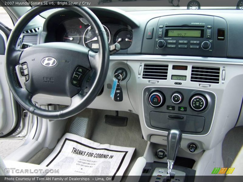 Bright Silver / Gray 2007 Hyundai Sonata SE V6