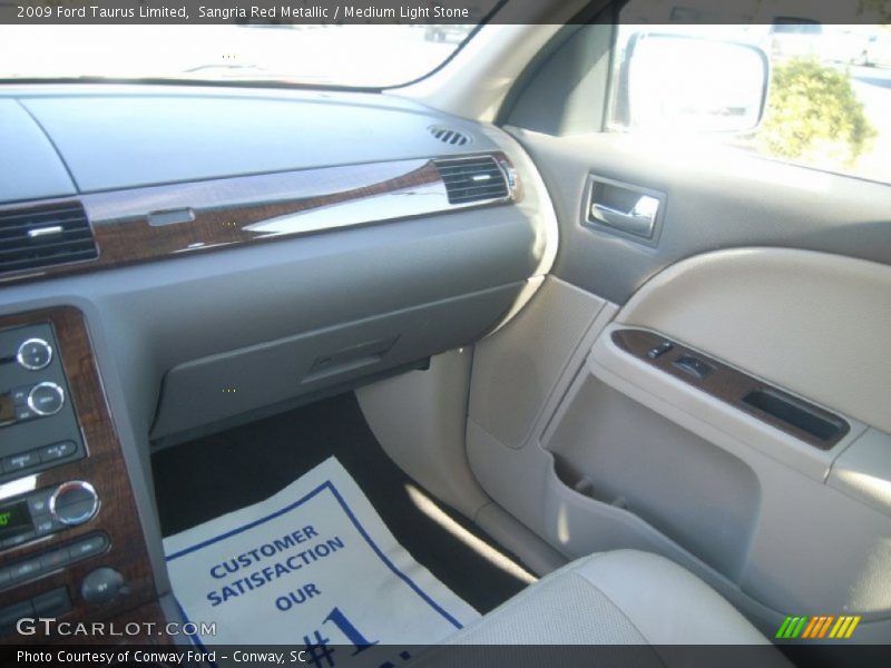 Sangria Red Metallic / Medium Light Stone 2009 Ford Taurus Limited