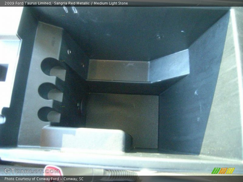 Sangria Red Metallic / Medium Light Stone 2009 Ford Taurus Limited