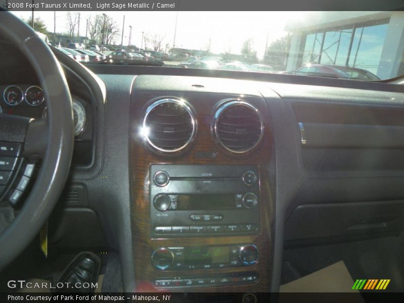 Light Sage Metallic / Camel 2008 Ford Taurus X Limited
