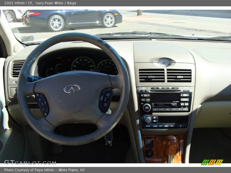 Ivory Pearl White / Beige 2003 Infiniti I 35
