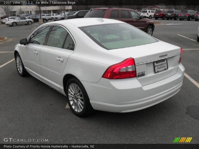 Ice White / Sandstone Beige 2007 Volvo S80 3.2