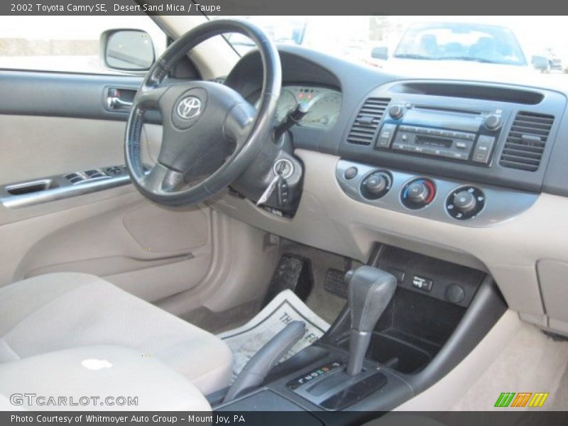 Desert Sand Mica / Taupe 2002 Toyota Camry SE
