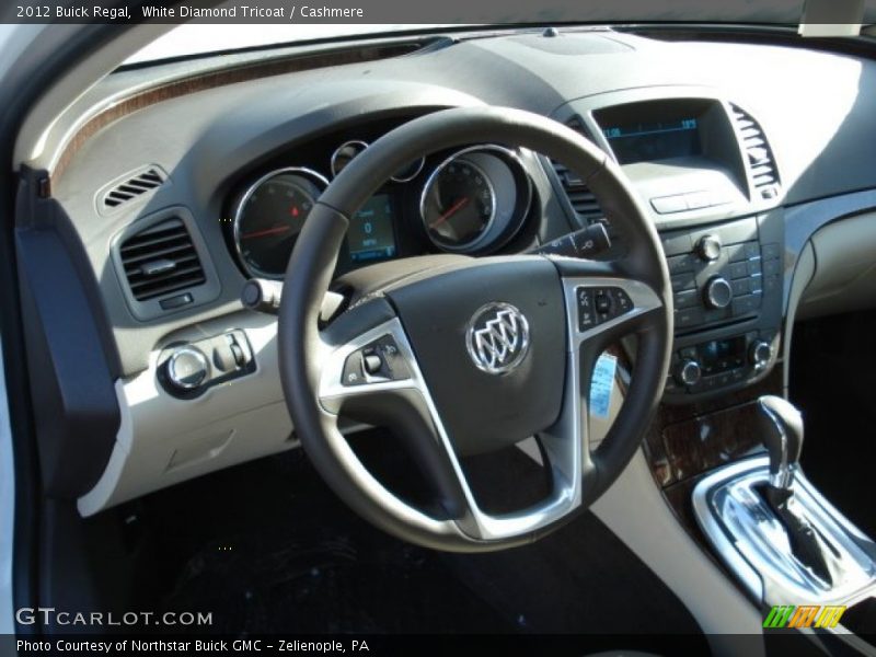 White Diamond Tricoat / Cashmere 2012 Buick Regal