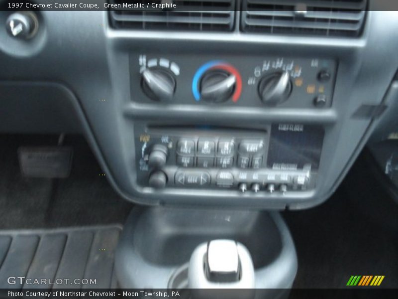 Green Metallic / Graphite 1997 Chevrolet Cavalier Coupe