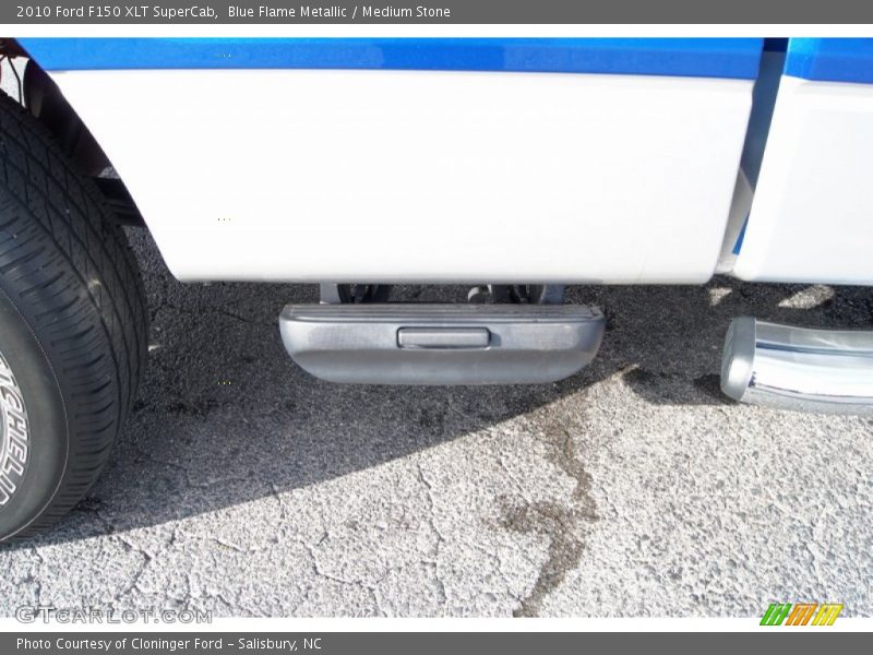 Blue Flame Metallic / Medium Stone 2010 Ford F150 XLT SuperCab