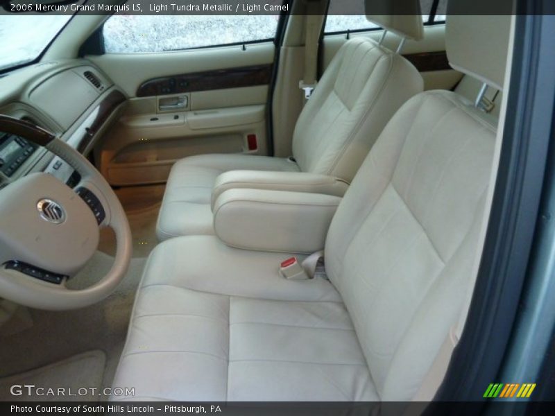 Front Seat of 2006 Grand Marquis LS