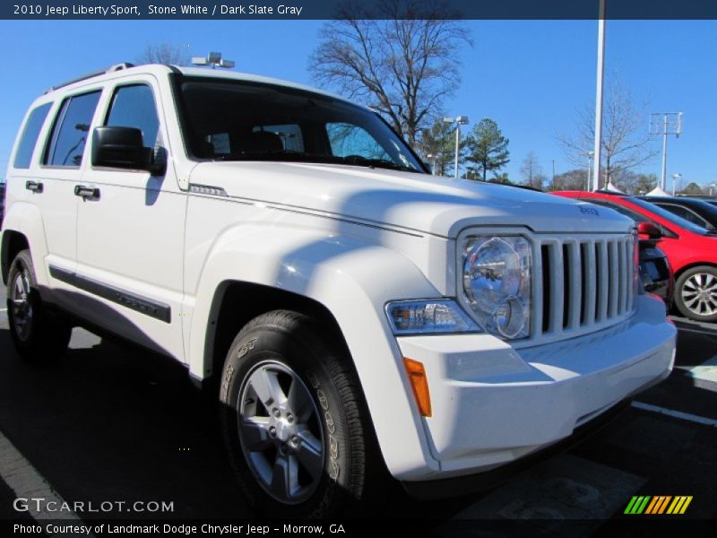 Stone White / Dark Slate Gray 2010 Jeep Liberty Sport