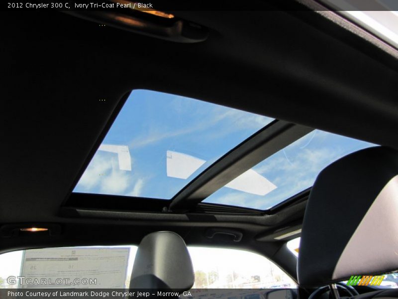 Ivory Tri-Coat Pearl / Black 2012 Chrysler 300 C