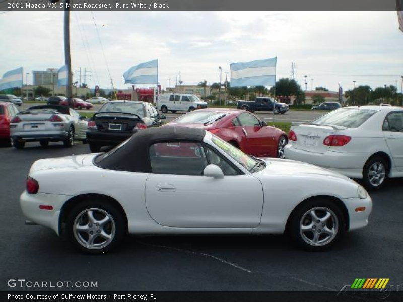 Pure White / Black 2001 Mazda MX-5 Miata Roadster