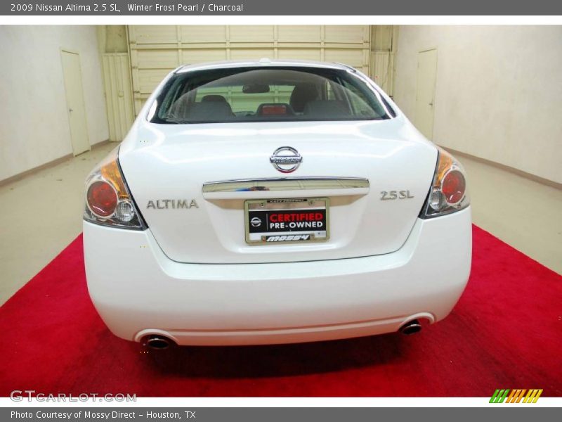 Winter Frost Pearl / Charcoal 2009 Nissan Altima 2.5 SL