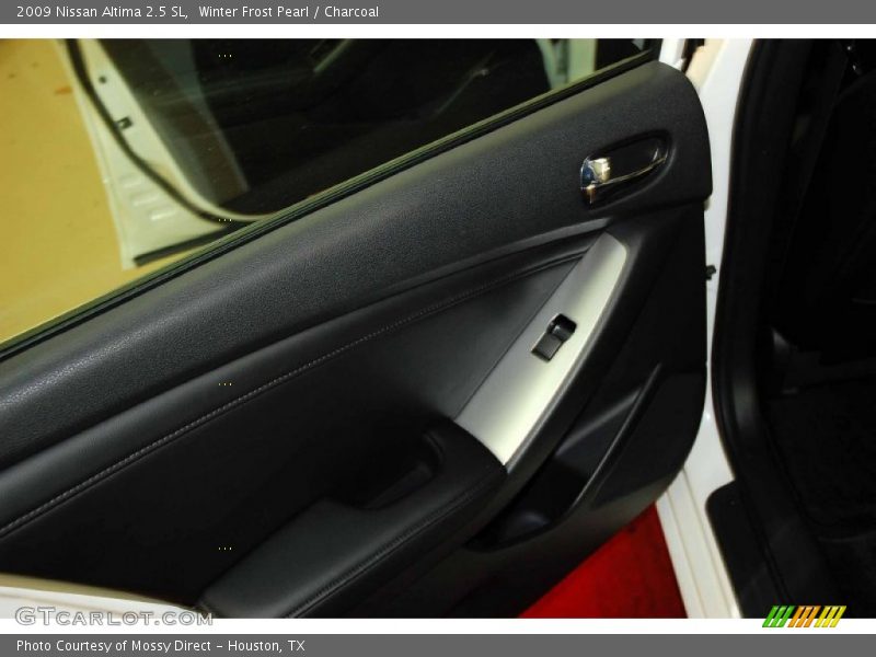 Winter Frost Pearl / Charcoal 2009 Nissan Altima 2.5 SL