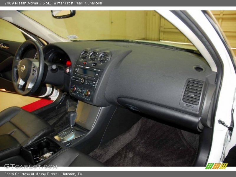 Winter Frost Pearl / Charcoal 2009 Nissan Altima 2.5 SL
