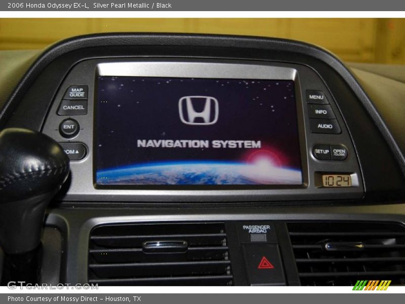 Silver Pearl Metallic / Black 2006 Honda Odyssey EX-L