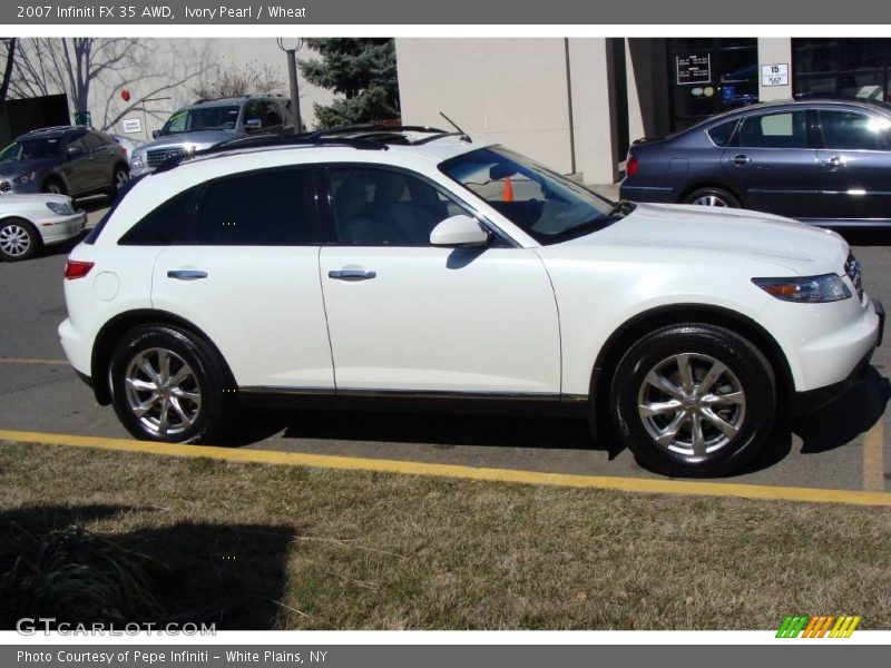 Ivory Pearl / Wheat 2007 Infiniti FX 35 AWD