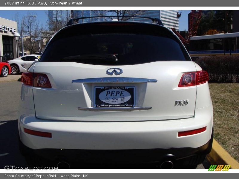 Ivory Pearl / Wheat 2007 Infiniti FX 35 AWD