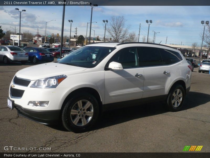 White / Ebony/Ebony 2011 Chevrolet Traverse LT AWD