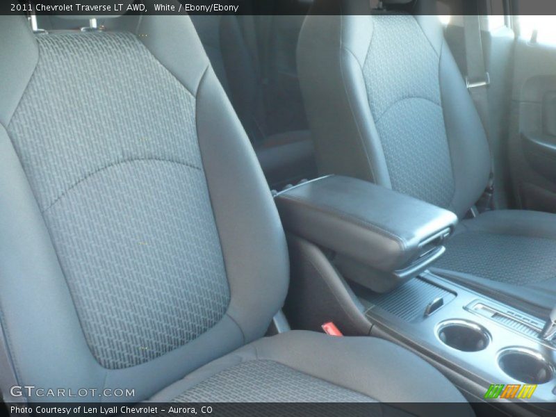 White / Ebony/Ebony 2011 Chevrolet Traverse LT AWD