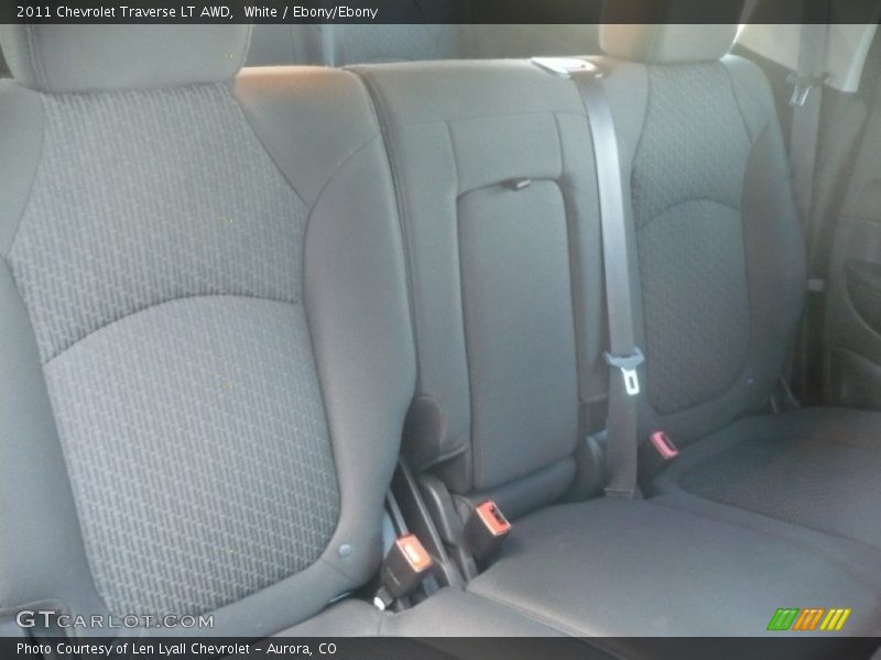White / Ebony/Ebony 2011 Chevrolet Traverse LT AWD