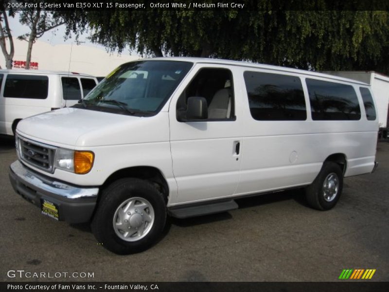 Oxford White / Medium Flint Grey 2006 Ford E Series Van E350 XLT 15 Passenger