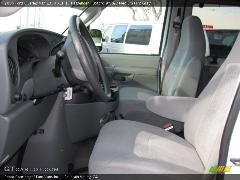 Oxford White / Medium Flint Grey 2006 Ford E Series Van E350 XLT 15 Passenger
