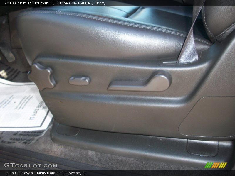 Taupe Gray Metallic / Ebony 2010 Chevrolet Suburban LT
