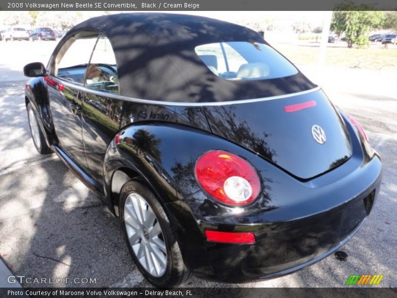 Black / Cream Beige 2008 Volkswagen New Beetle SE Convertible