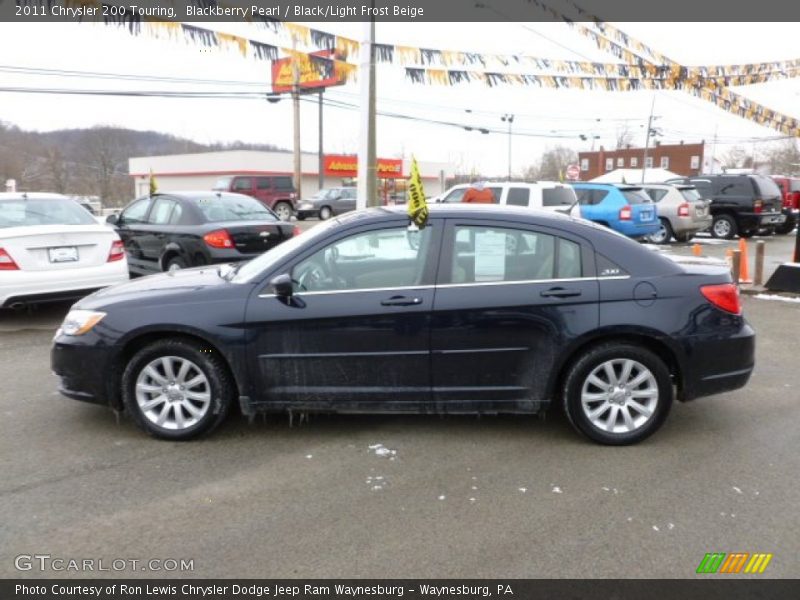 Blackberry Pearl / Black/Light Frost Beige 2011 Chrysler 200 Touring