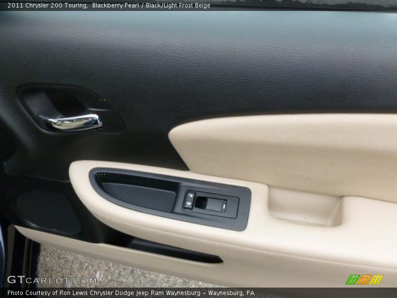 Blackberry Pearl / Black/Light Frost Beige 2011 Chrysler 200 Touring