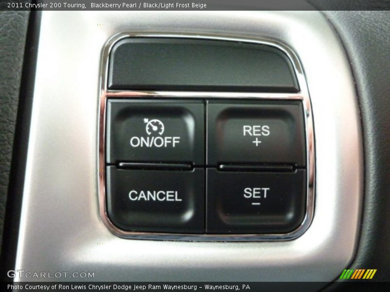 Blackberry Pearl / Black/Light Frost Beige 2011 Chrysler 200 Touring