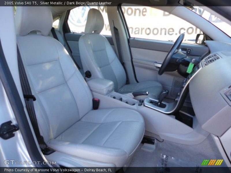 Front Seat of 2005 S40 T5