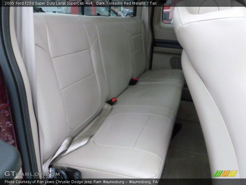  2005 F250 Super Duty Lariat SuperCab 4x4 Tan Interior