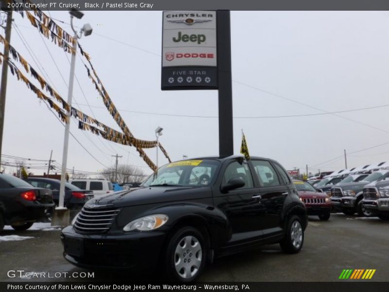 Black / Pastel Slate Gray 2007 Chrysler PT Cruiser