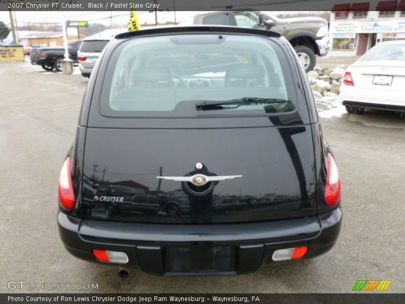 Black / Pastel Slate Gray 2007 Chrysler PT Cruiser