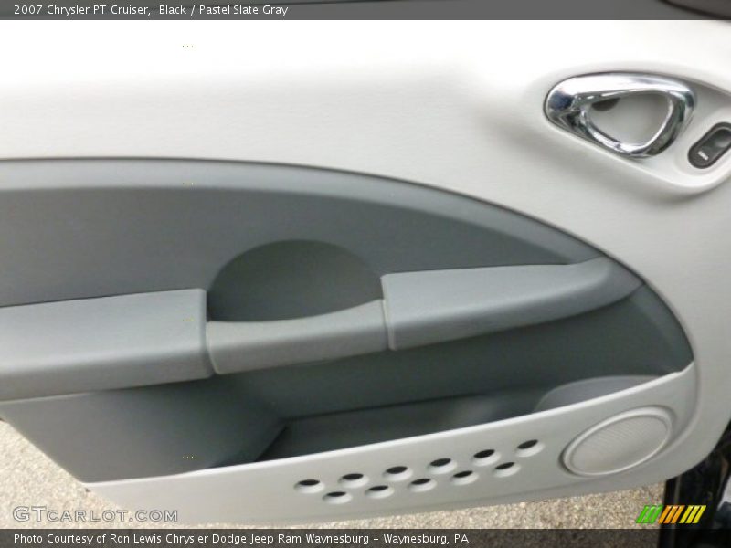 Black / Pastel Slate Gray 2007 Chrysler PT Cruiser