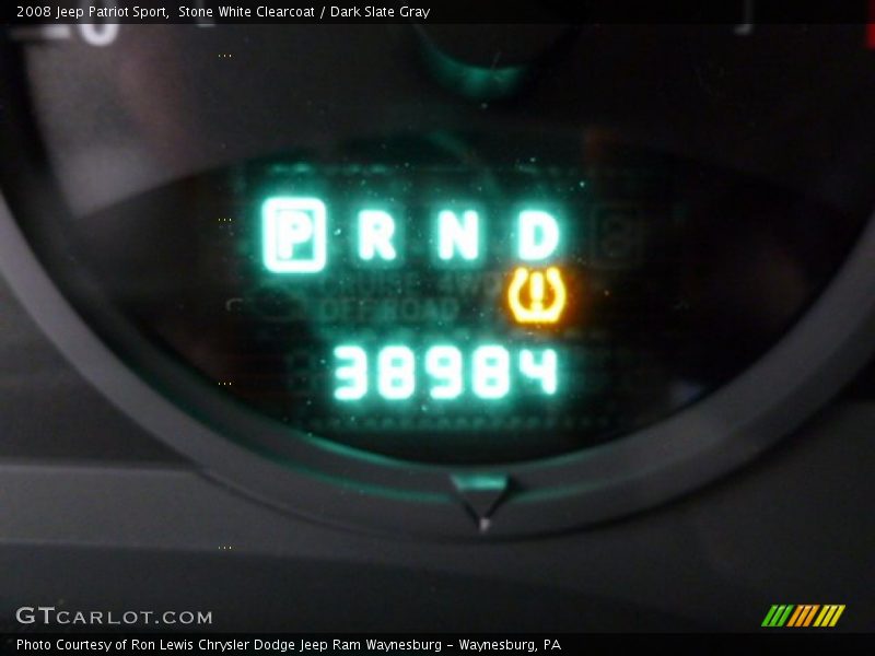 Stone White Clearcoat / Dark Slate Gray 2008 Jeep Patriot Sport